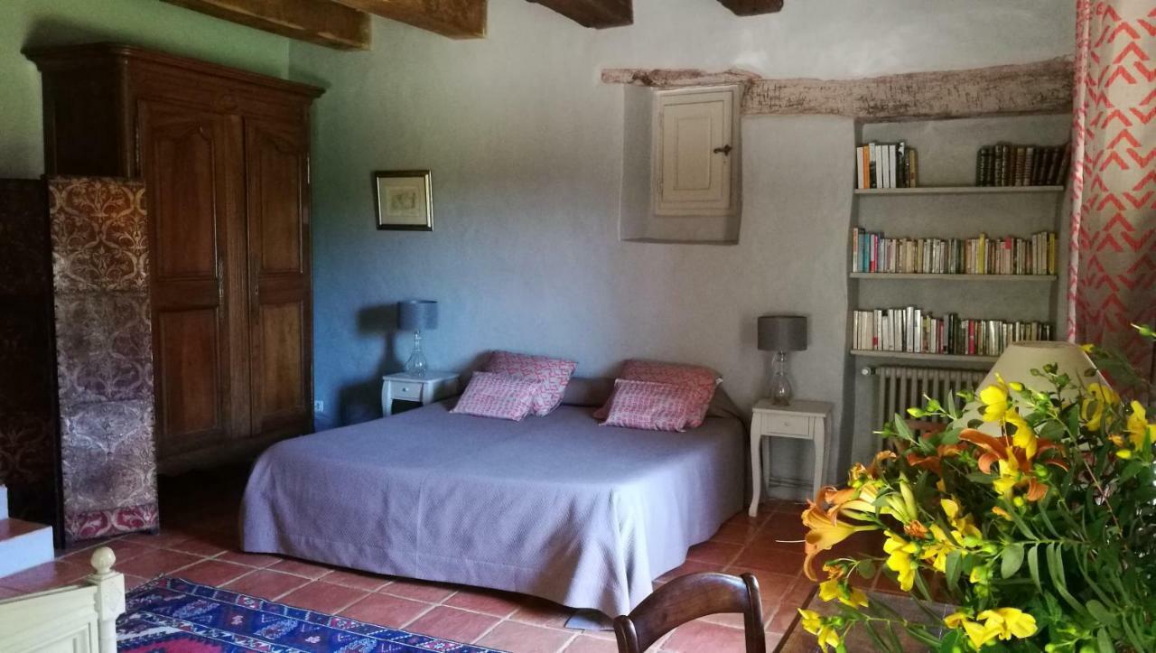 La Vignolle Hotel Saint-Amand-de-Coly Eksteriør billede